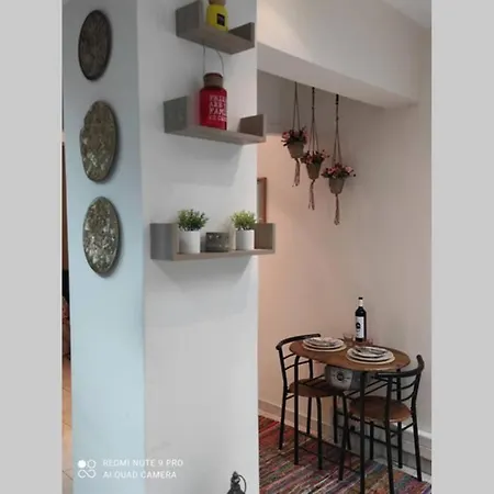 Marina's Boho Chic Near Seaside 公寓 塞萨洛尼基